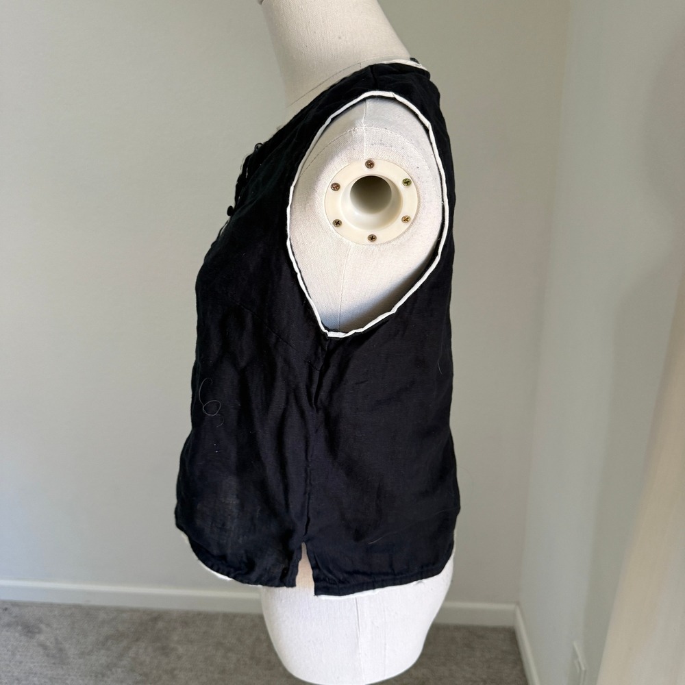 Tahari Black 100% Linen Button Front Vest Top Medium Minimal Elegant Old Money - Picture 5 of 9